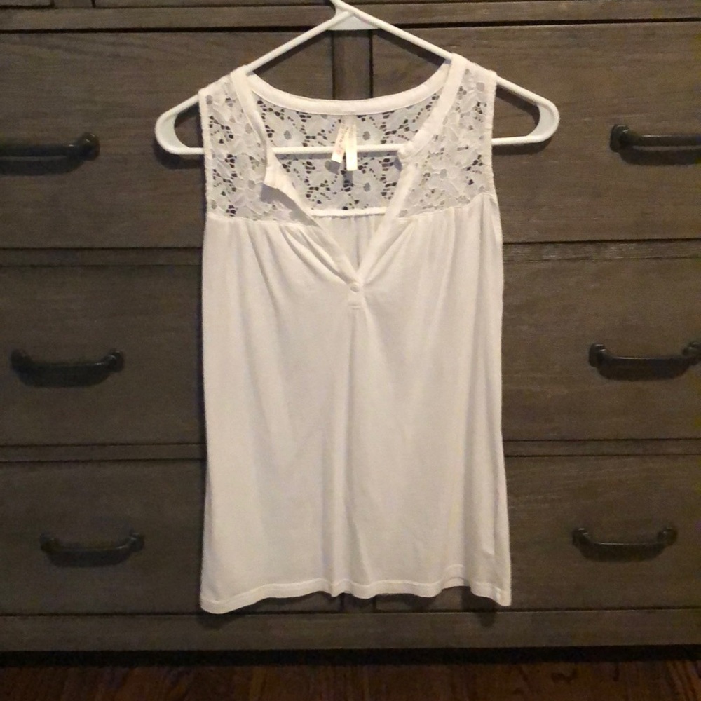 White tank top